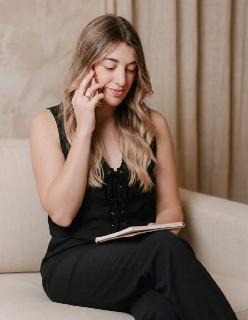 Contacto Angela Esteban